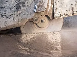 Electric concrete floor sawing by CDS